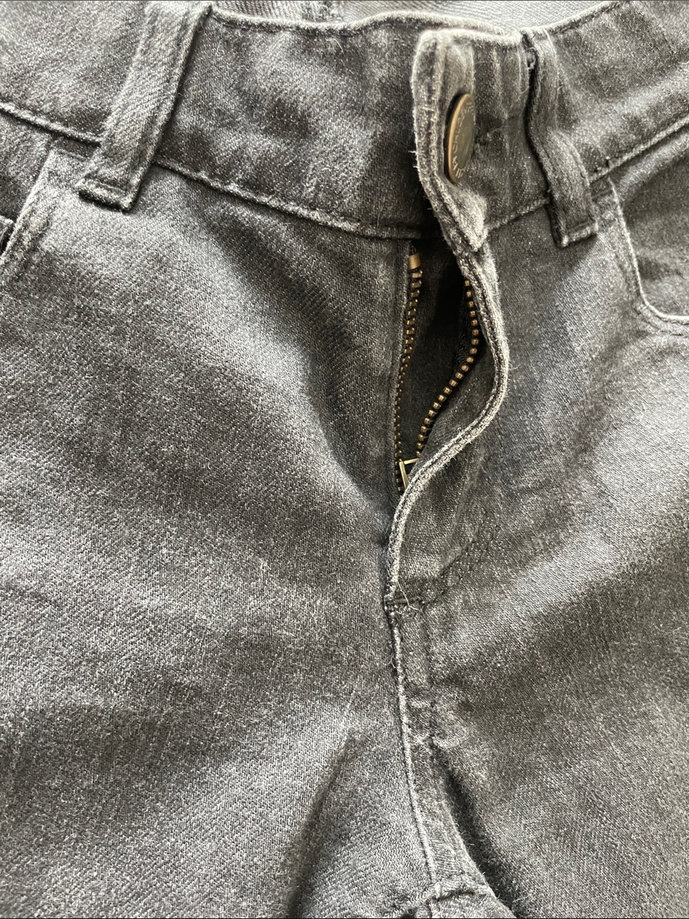 See By Chloe Black Skinny Classic Jeans NWOT 26 - Picture 4 of 10